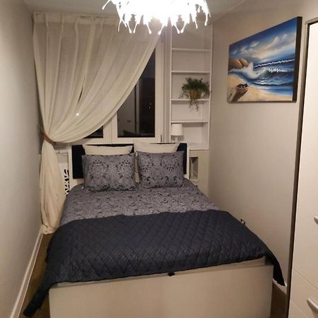 Апартаменти Apartament Izba - Mieszkanie Na Doby Гданськ Екстер'єр фото